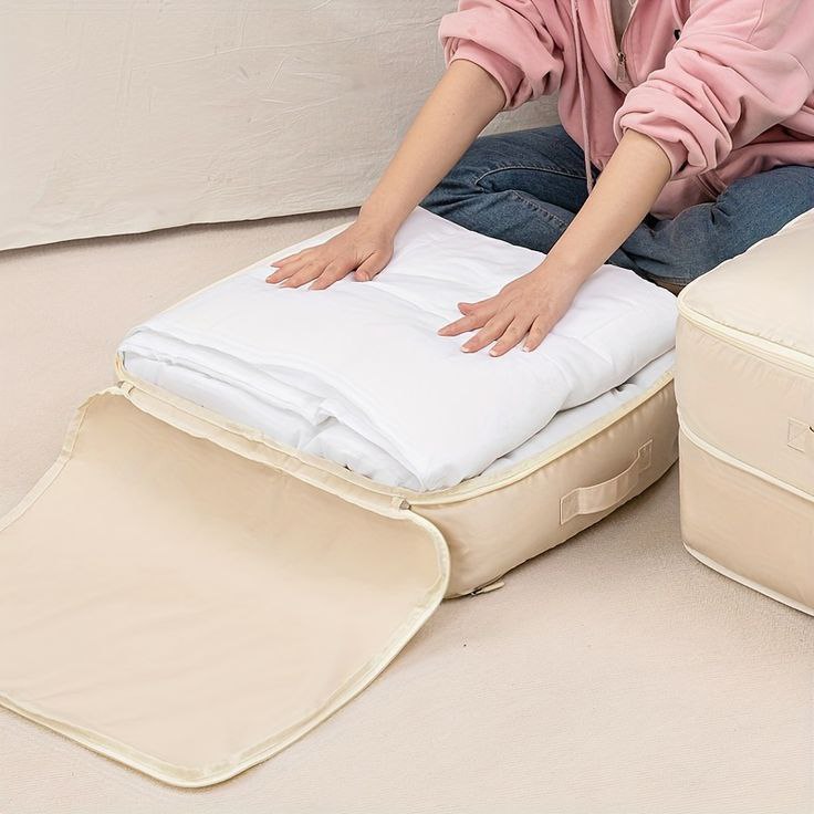 Travel-friendly Space Saver Compression Storage Bag💼